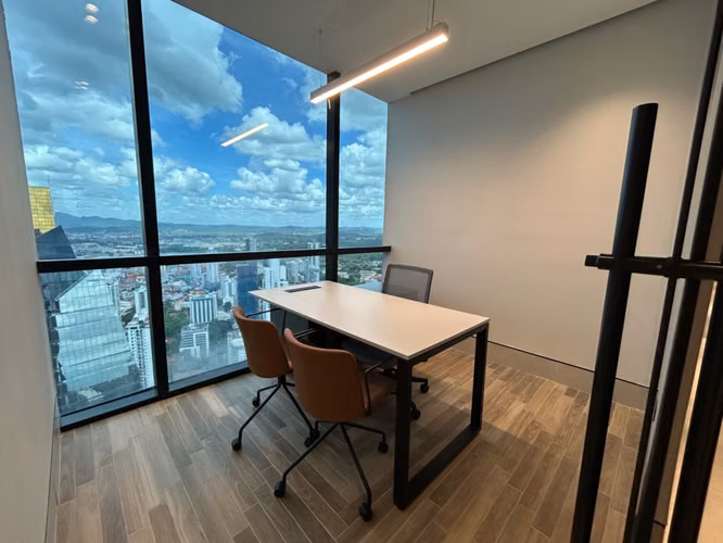 Alquiler de oficina comercial en Calle 50 – Torre Towerbank