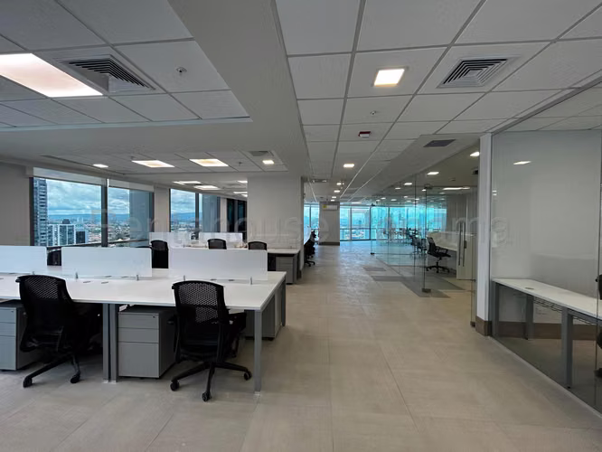 Office for sale in Costa del Este MDV27-536