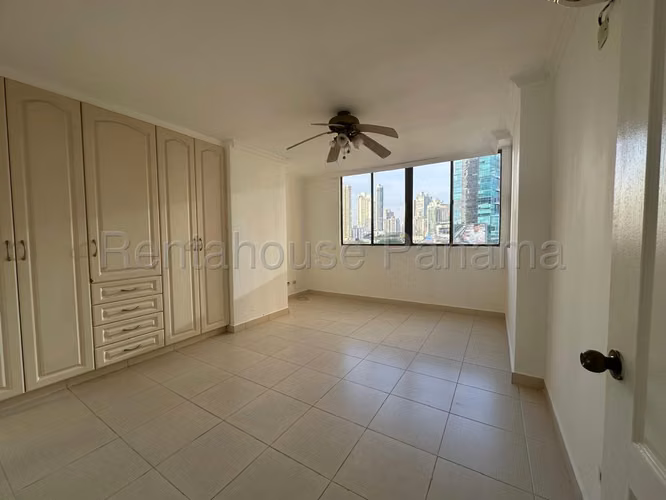 Se Vende Apartamento en Punta Pacifica MDV27-528