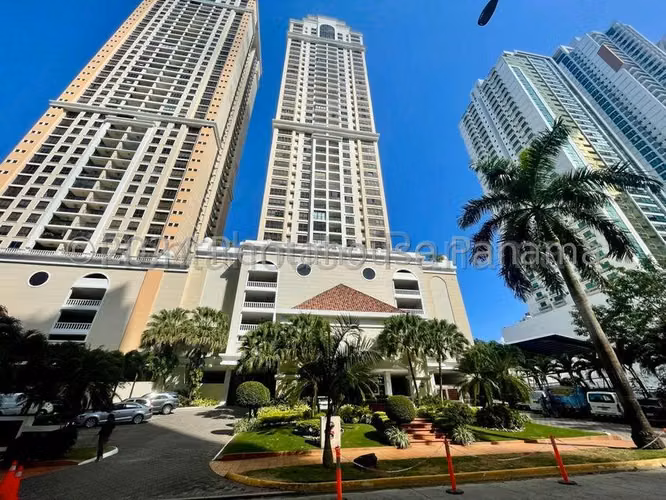 Alquiler de Apartamento en Costa del Este MPM 27-521