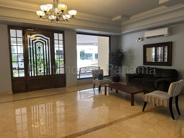 Venta de Exclusivo Apartamento de 210m² en Punta Pacífica - PH Courtyard View - 27GP528