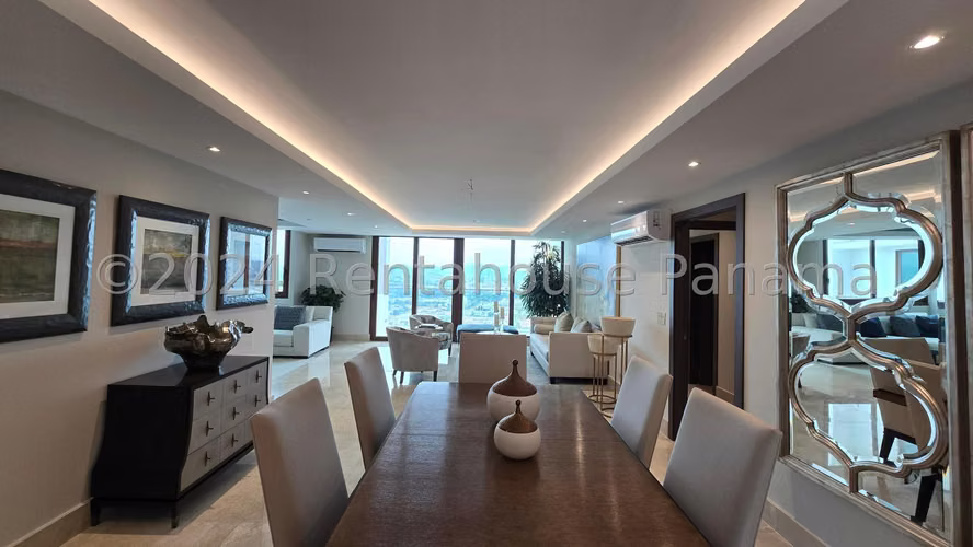 Apartamento en Venta en PH THE COLONIAL Santa Maria 27AECC573