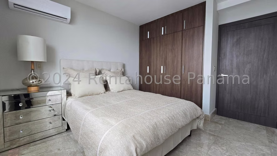 Apartamento en Venta en PH THE COLONIAL Santa Maria 27AECC573