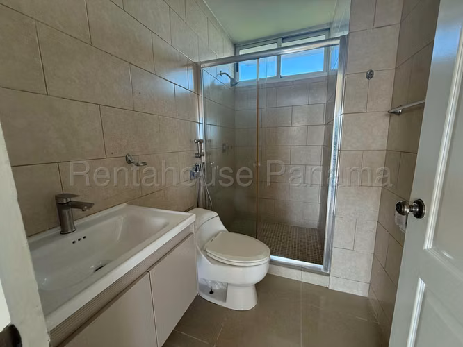 Se Vende Apartamento en Chanis YDU