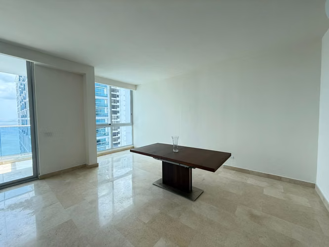Alquiler apartamento Amoblado en Avenida Balboa - L.G.