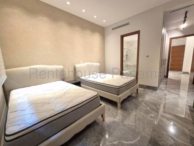 Apartamento en Venta en Punta Pacífica 26EPP1574