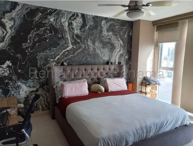 Se Vende Apartamento en San Francisco YDU