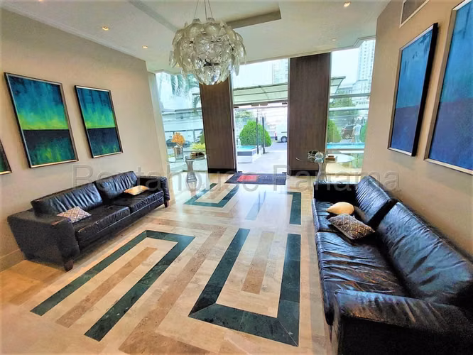 Se Vende Apartamento en San Francisco YDU