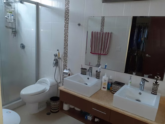ALQULIER APARTAMENTO EN COSTA DEL ESTE 187 M2