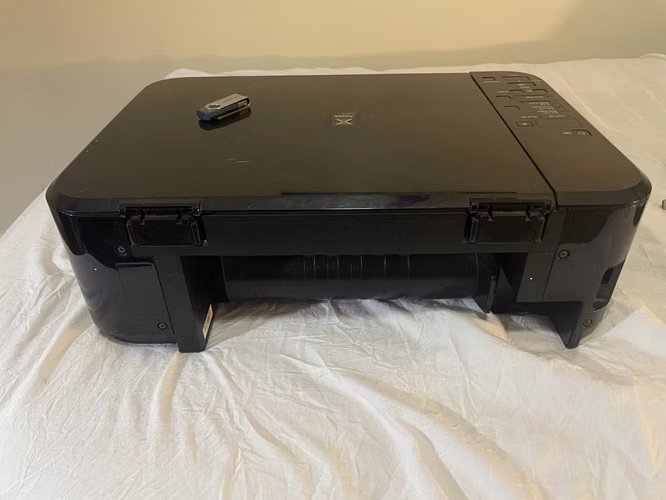 Impresora Canon PIXMA MG3100 sin cartuchos de tinta - Venta final