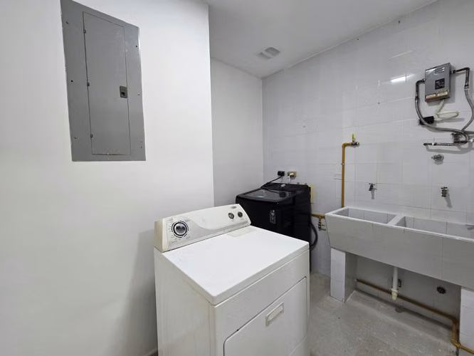 Alquilo apartamento con vista al mar en San Francisco – Línea Blanca