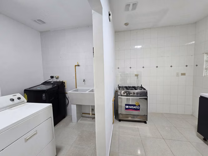 Alquilo apartamento con vista al mar en San Francisco – Línea Blanca