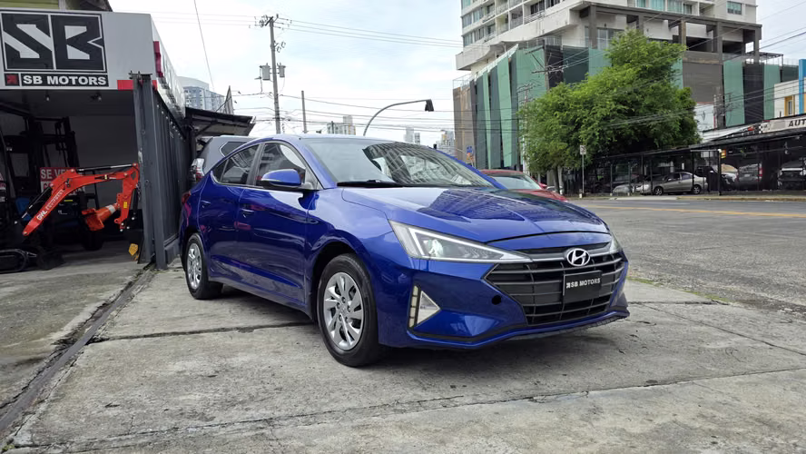 HYUNDAI ELANTRA, AÑO 2020