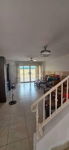 Alquilo casa PH Villa Alta para remodelar