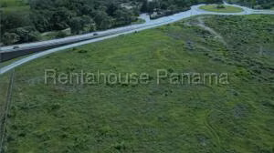 Venta de Bodega con 1327m2 en Tocumen PH Zona Zero 26-6016SE