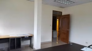 Alquiler de Local Comercial con 155m2 en Albrook PH Albrook Commercial 25-1594SR