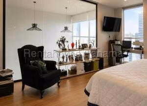 Alquiler de Apartamento con 178m2 en Punta Pacifica PH Oceanaire 27-576SR