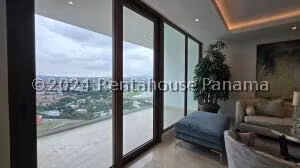 Venta de Apartamento en Santa Maria The Colonial 27-573SR