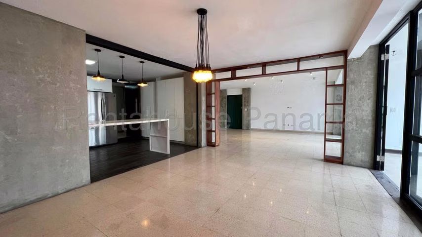 Alquiler de Apartamento en Punta Paitilla 27LBR470