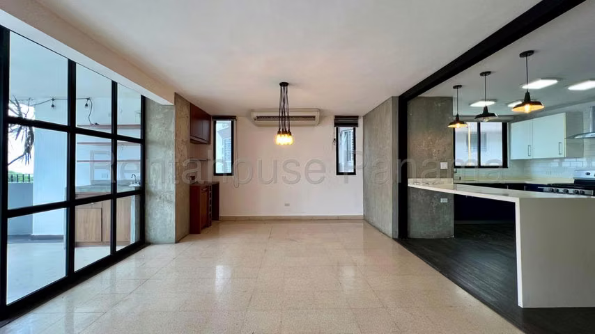 Alquiler de Apartamento en Punta Paitilla 27LBR470