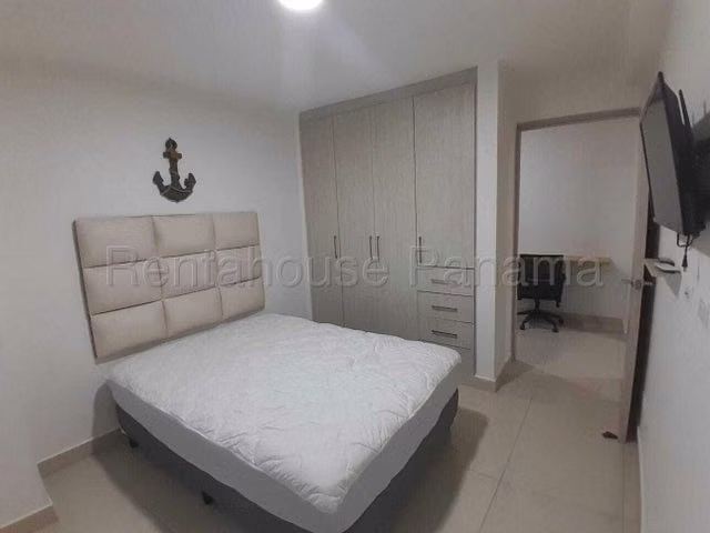 Alquiler de Apartamento Ph Balboa Bay en Bella Vista 27LBR468
