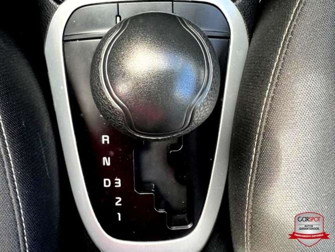 Kia Picanto 2024 Automática EF1316
