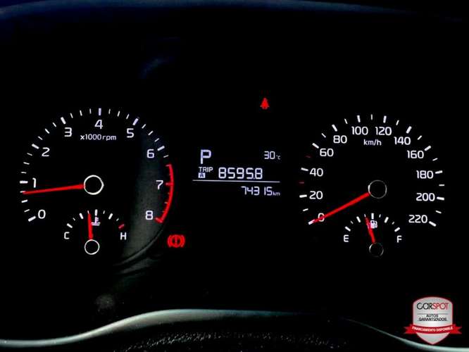 Kia Picanto 2024 Automática EF1316