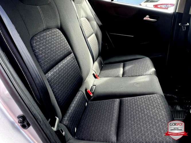 Kia Picanto 2024 Automática EF1316