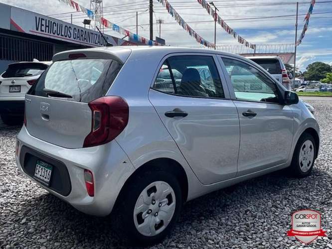 Kia Picanto 2024 Automática EF1316
