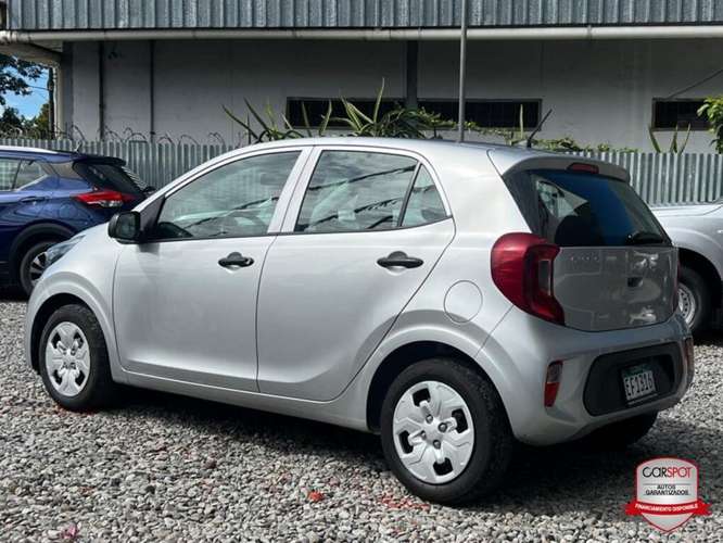Kia Picanto 2024 Automática EF1316