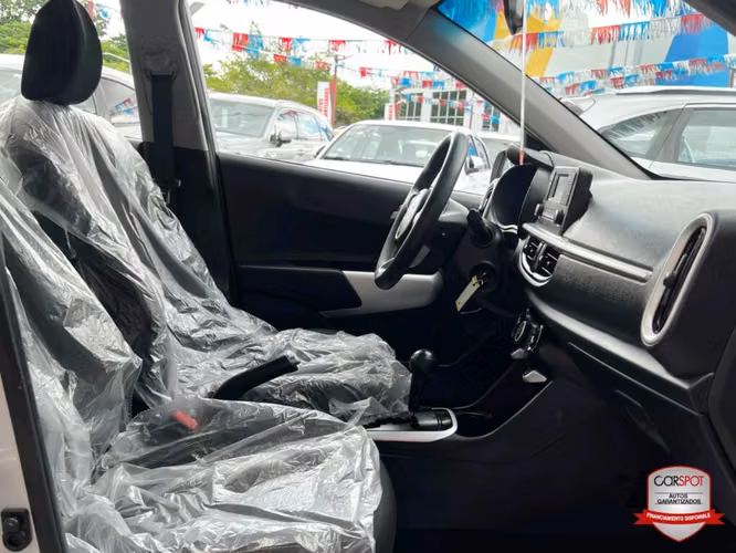 Kia Picanto 2024 Automática EF1316