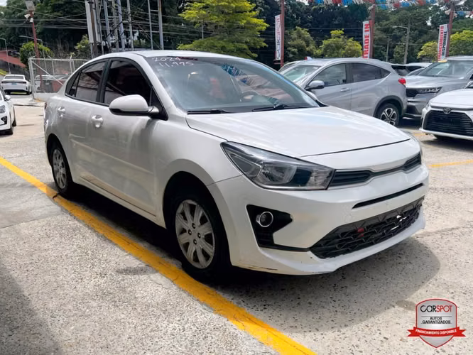 Kia Rio 2024 Automática EF1369