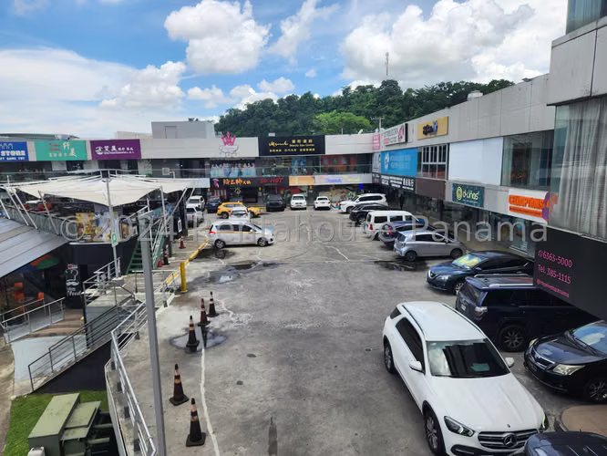 Alquiler de Local en Condado del Rey Boulevard Plaza KC