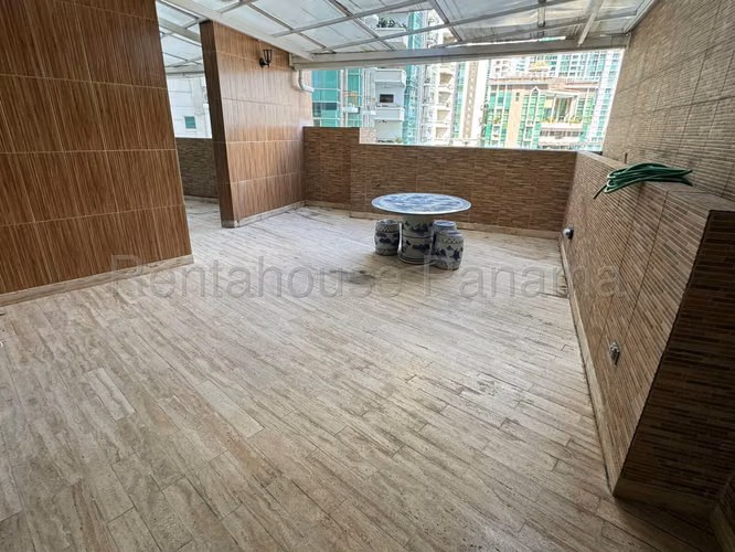Vendo Apartamento en Punta Pacifica OF27-614