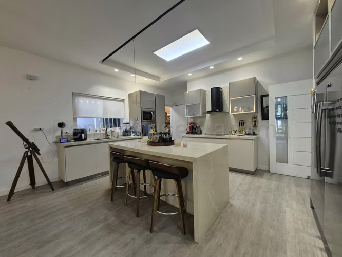 Venta de Casa en Costa Sur Sunset Coast 600 Mts PD