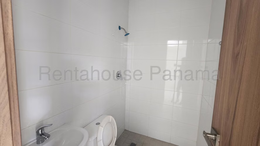 Venta de Casa en Altos de Panama Altos del Parque 353 Mts PD