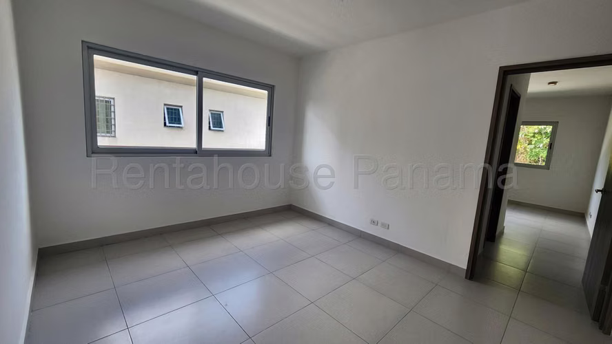Venta de Casa en Altos de Panama Altos del Parque 353 Mts PD