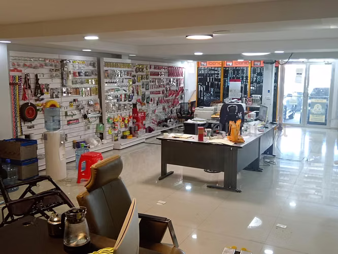 Venta de Galera en Pueblo Nuevo Edificio Comercial