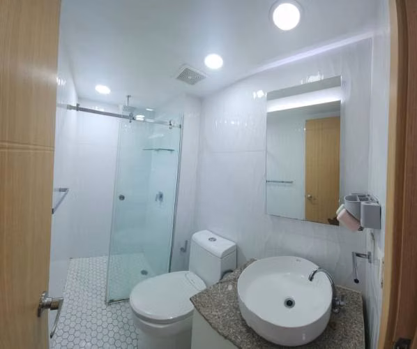 Alquilo Apartamento PH Formentera-**NO PARKING** Parque Lefevre **NO PARKING**