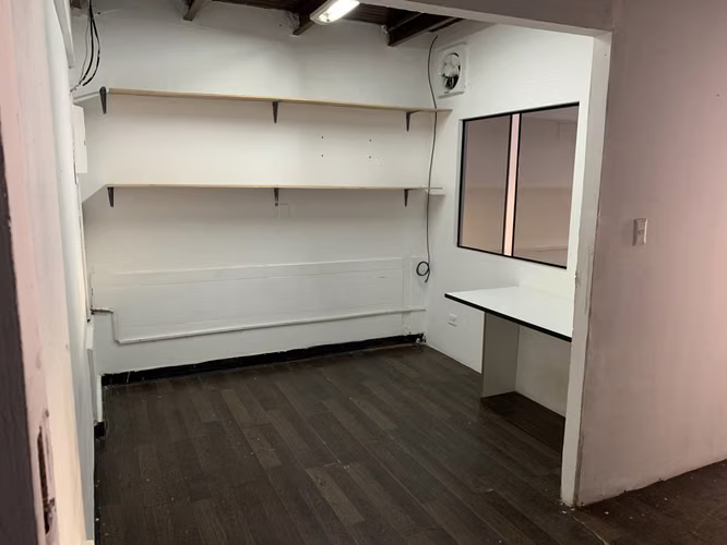 Se ALQUILA Local Comercial - Betania