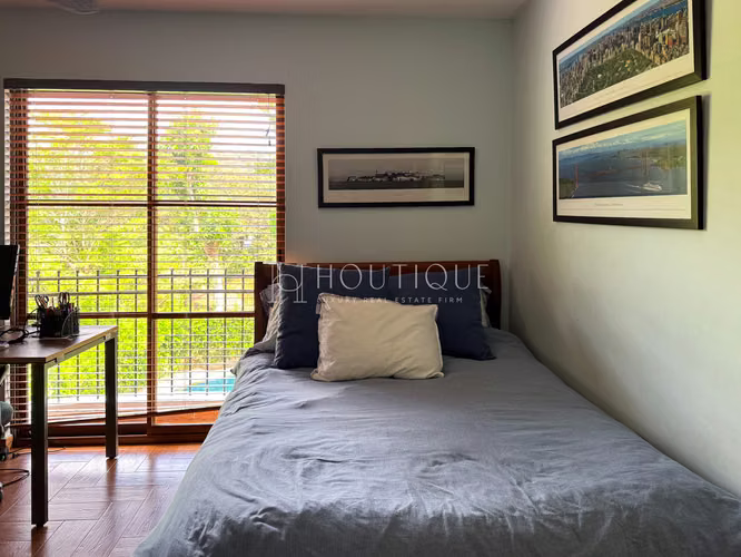 Venta de Residencia Exclusiva en Camino de Cruces