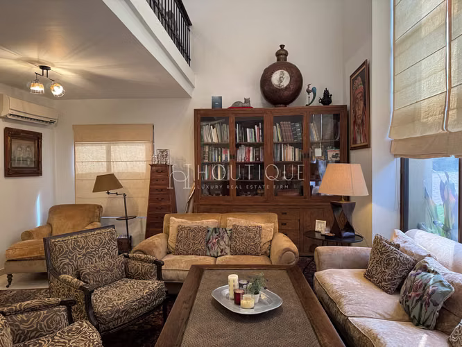 Venta de Residencia Exclusiva en Camino de Cruces