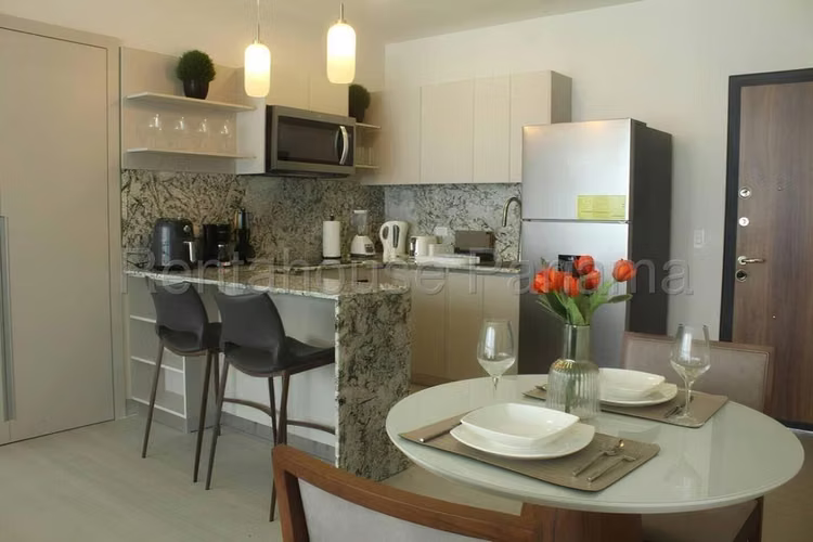 Alquiler de apartamento en PH Arcadia Costa del Este