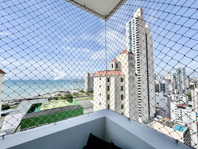 THE VIEW - SAN FRANCISCO