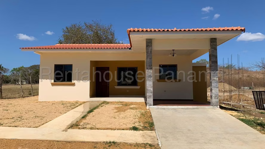 Venta de Casa en El Pedregosito Villas Santa Marta KF