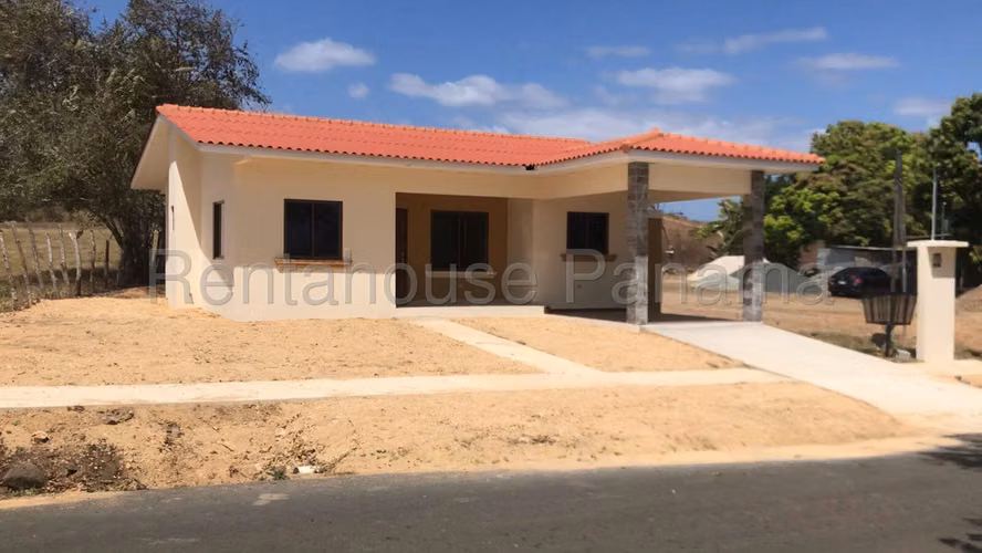 Venta de Casa en El Pedregosito Villas Santa Marta KF