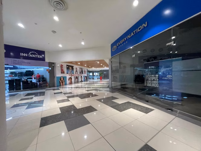 Alquiler de Locales en Dorado Mall KF - Imagen 11