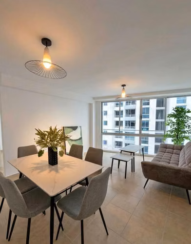 VENTA DE APARTAMENTO EN PH PASEO DEL GOLF, A PASOS DEL PARQUE OMAR
