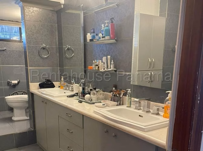 Venta de Apartamento en Marbella Ph Torre Marbella Solo Cliente Directo LFC
