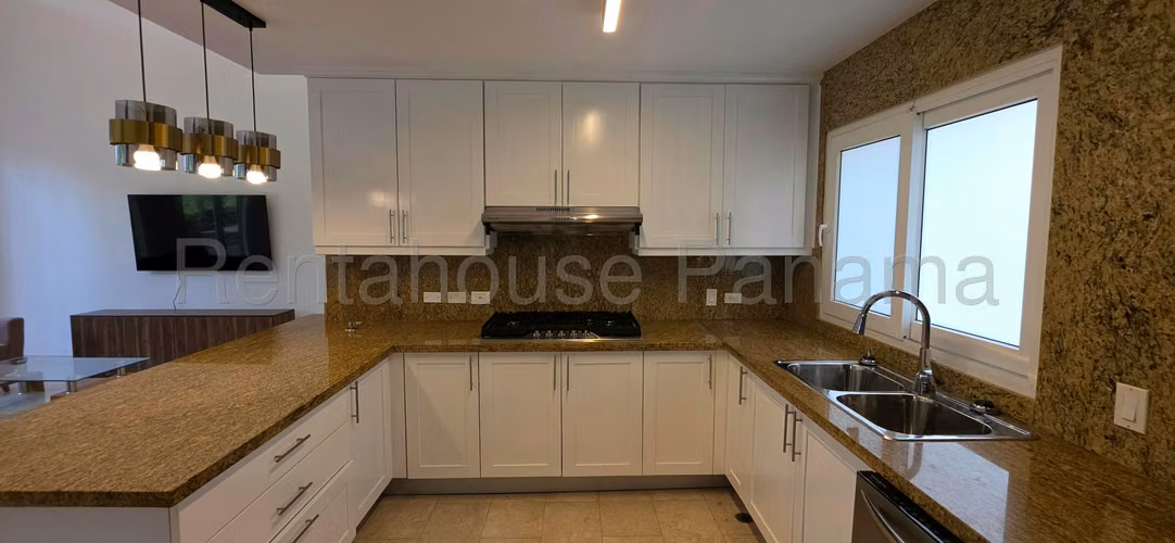 Alquiler de Casa en Cocoli Country Club Tucan Solo Cliente Directo LFC